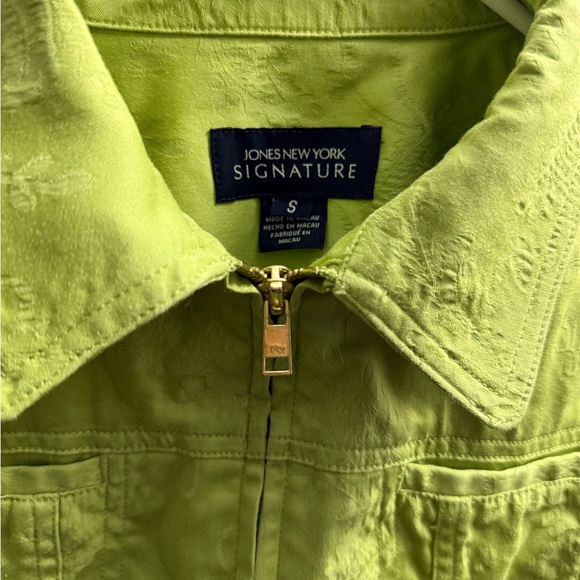 Jones New York Signature Green Jean Jacket - Size Small - Picture 3 of 6
